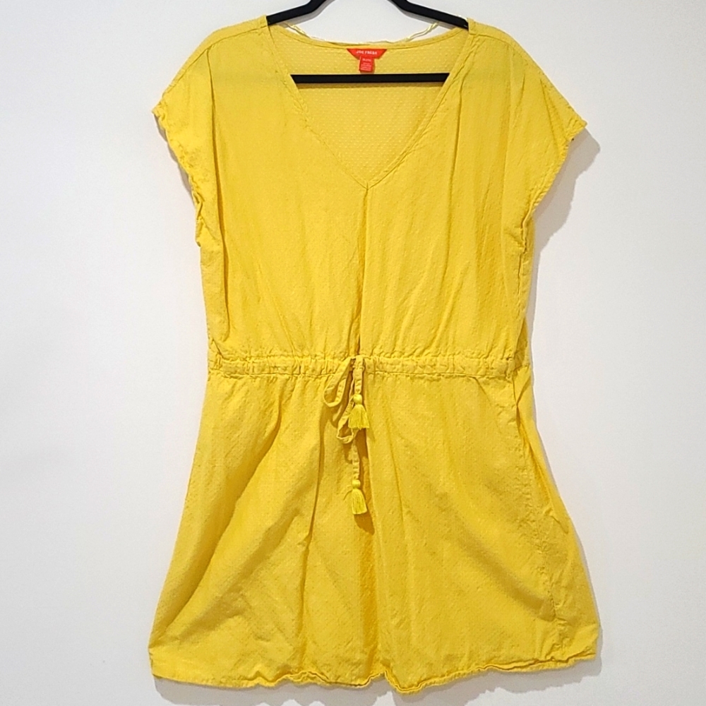 Yellow dress